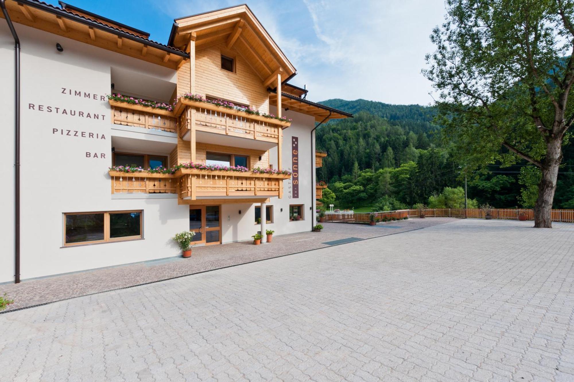 Gasthof Zur Sonne Cardano Exterior photo